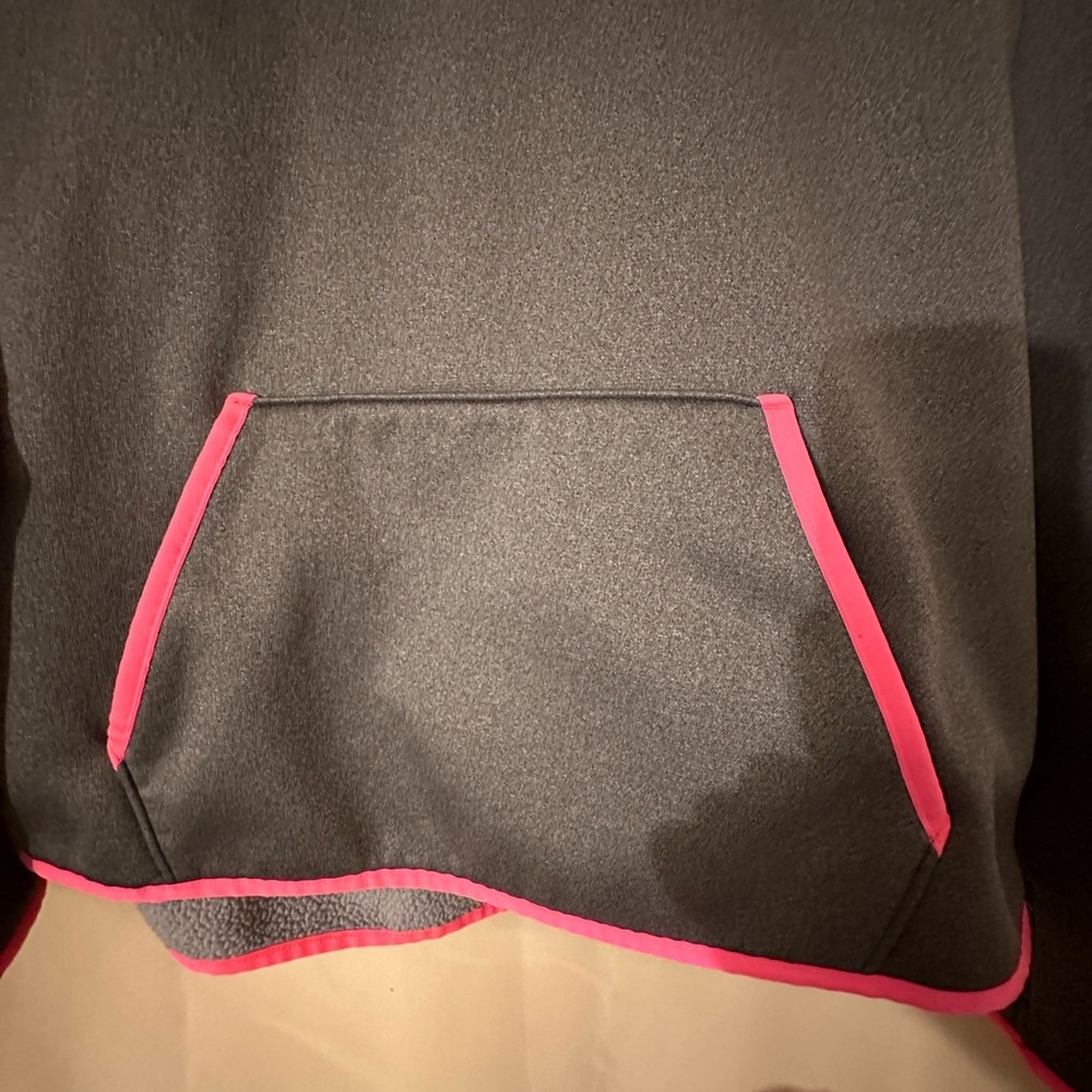 Under Armour XL Sweatshirt